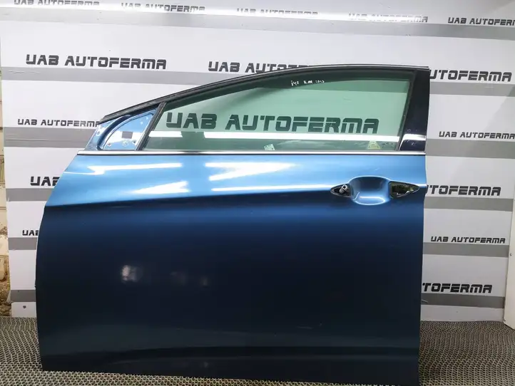 Hyundai i40 (2011 - ) Дверь — фото 2