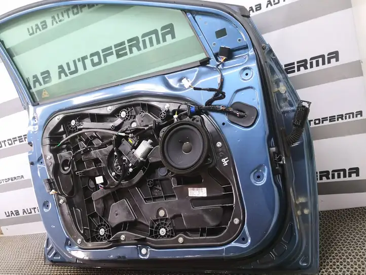 Hyundai i40 (2011 - ) Дверь — фото 8