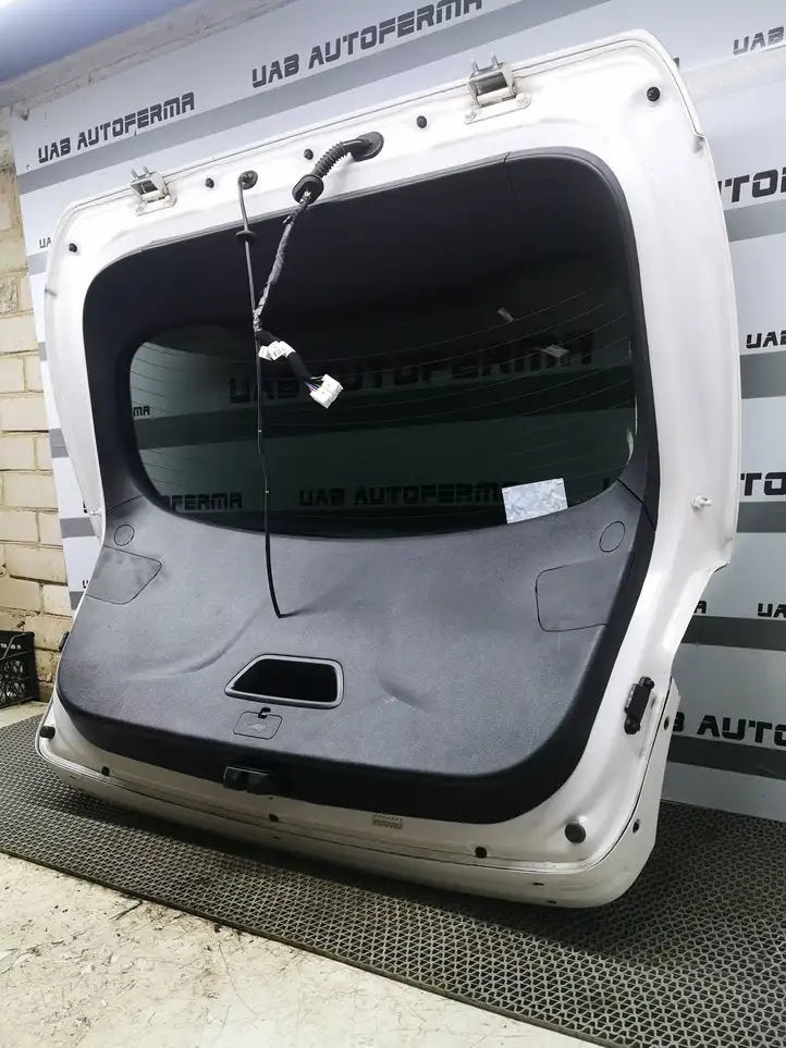 Hyundai i40 (2015 - ) Крышка багажника — фото 3