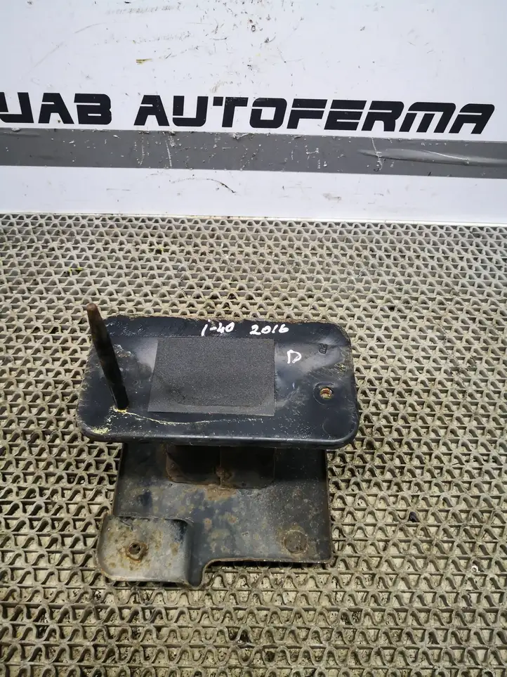 Hyundai i40 (2015 - ) 866423Z000 Амортизатор заднего бампера — фото 2