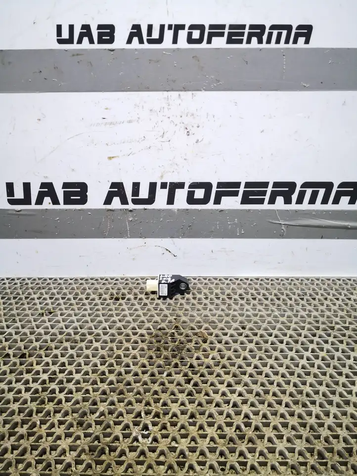 Hyundai i40 (2015 - ) 959200U000 Датчик удара SRS — фото 1