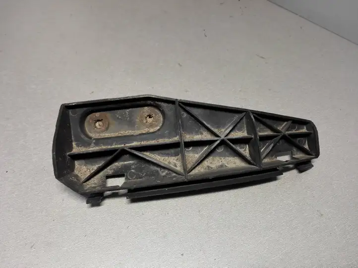 Toyota Corolla Verso E121 (2004 - 2007) 525630F010 Кронштейн заднего бампера — фото 4