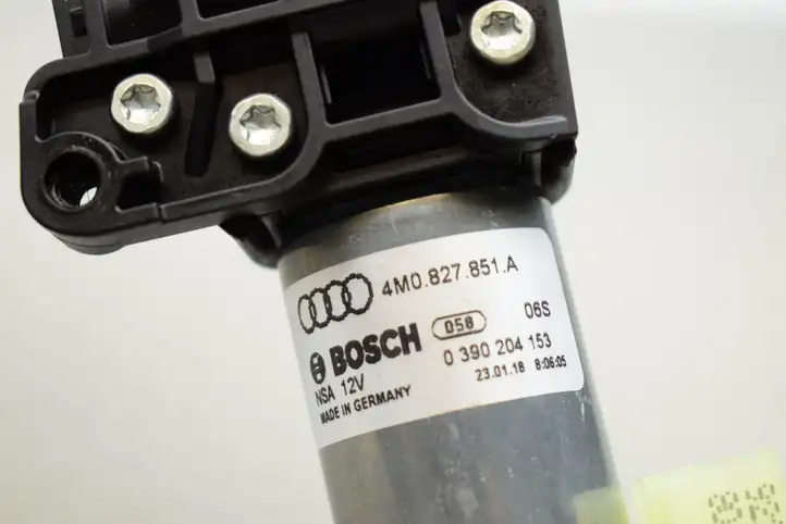 Audi Q7 4M (2015 - ) 4M0827851A Доводчик крышки багажника — фото 3
