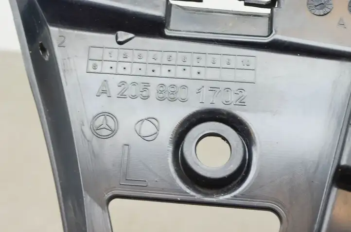 Mercedes-Benz C W205 (2014 - 2021) A2058801702 Кронштейн угловой части бампера — фото 9