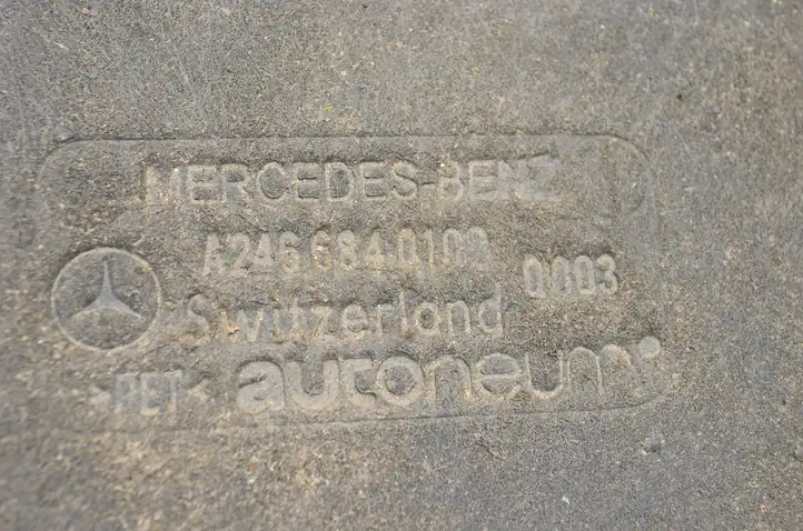 Mercedes-Benz A W176 (2012 - 2018) A2466840103 Боковая защита днища — фото 3