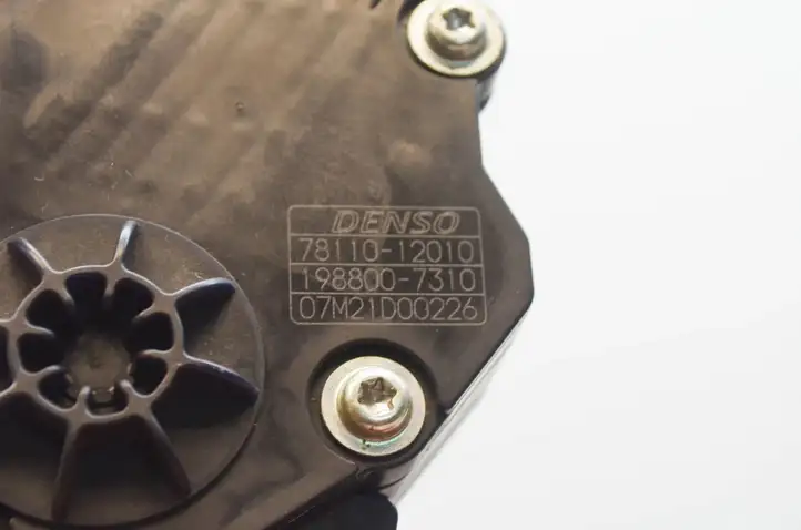 Toyota Prius (XW30) (2009 - 2015) 7811012010 Педаль акселератора — фото 9