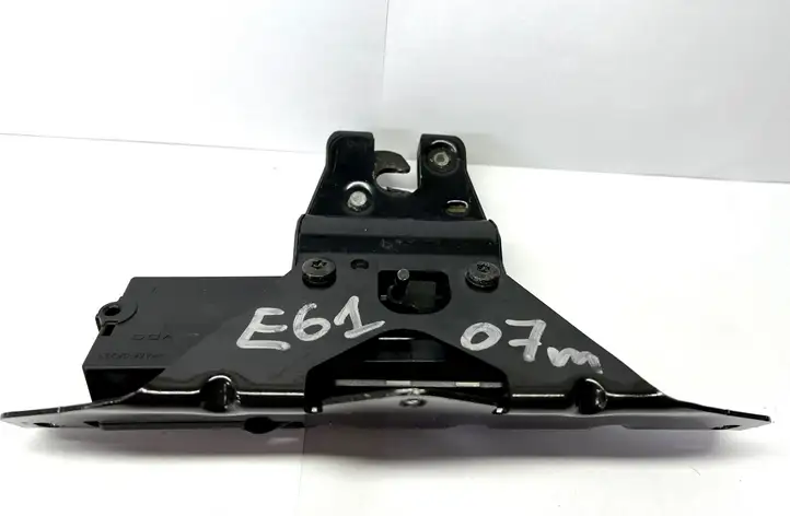 BMW 5 E60 E61 (2004 - 2010) 7071594 Замок крышки багажника — фото 3