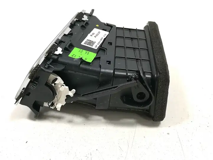 Kia Ceed (2012 - 2015) 97480A2900 Боковой воздушный дефлектор — фото 6