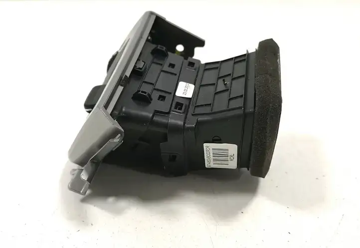 Hyundai i30 (2012 - 2015) 97480A6000 Боковой воздушный дефлектор — фото 4