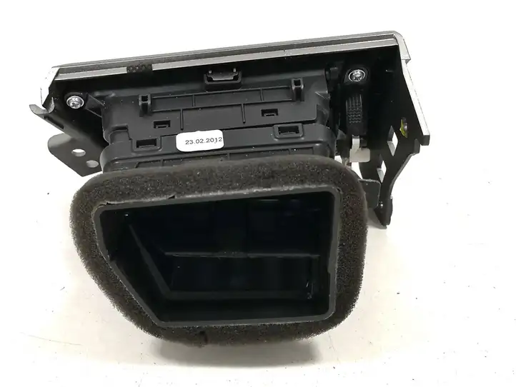Hyundai i30 (2012 - 2015) 97480A6000 Боковой воздушный дефлектор — фото 5