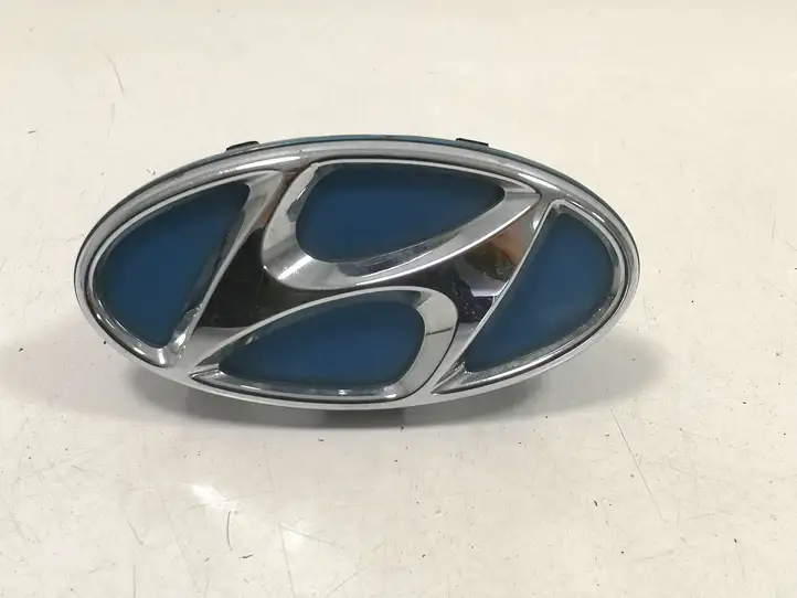 Hyundai i30 (2007 - 2012) 87311A6000 Эмблема производителя — фото 1
