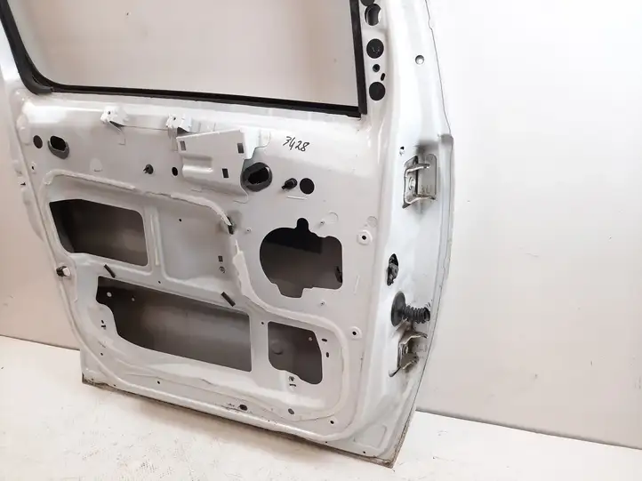 Fiat Scudo (2007 - 2016) Дверь — фото 4