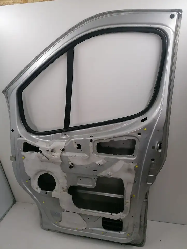 Opel Vivaro (2001 - 2006) Дверь — фото 4