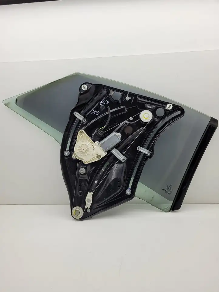 Mercedes-Benz E C207 W207 (2009 - 2017) A2076700103 Стеклоподъемник передней двери (комплект) — фото 1