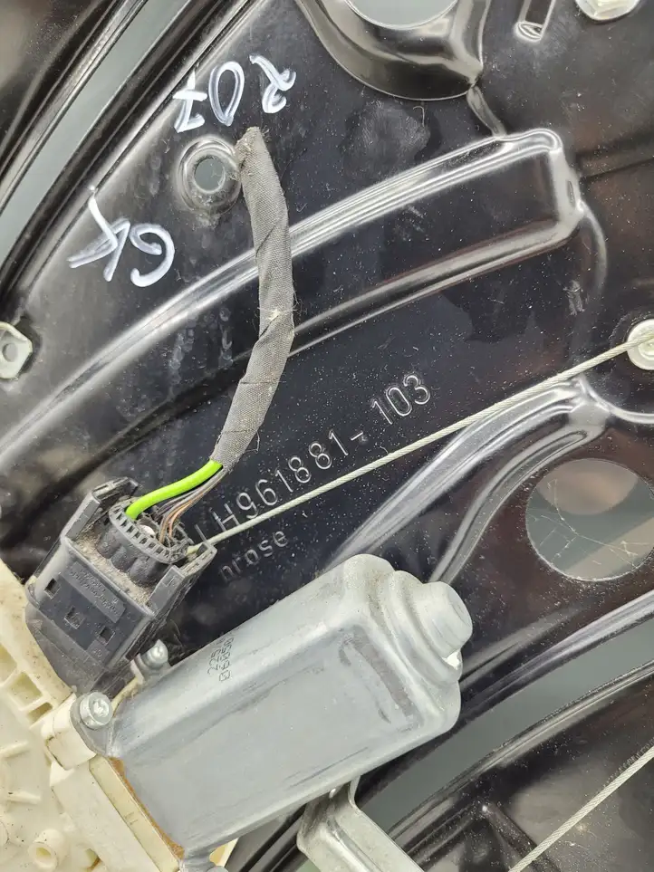 Mercedes-Benz E C207 W207 (2009 - 2017) A2076700103 Стеклоподъемник передней двери (комплект) — фото 6