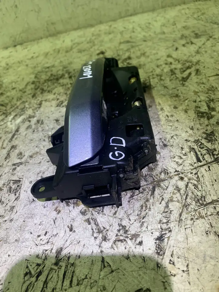 Audi A4 S4 B9 (2015 - 2019) 8w02837812 Наружная ручка задней двери — фото 2