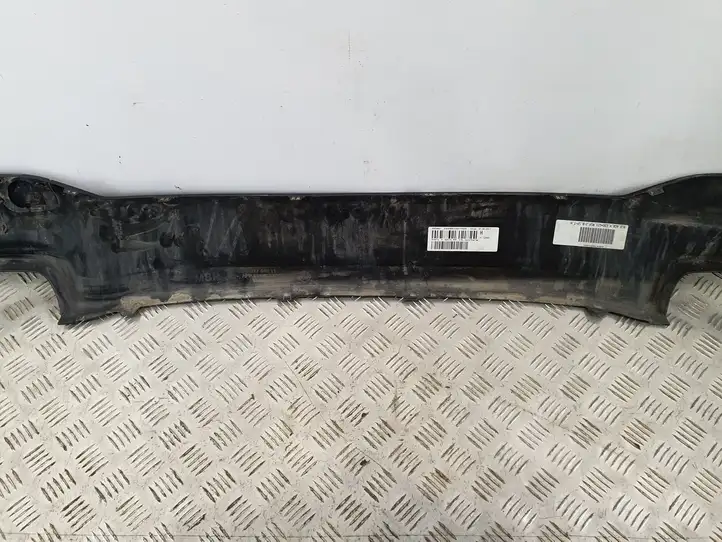 BMW 5 G30 G31 (2016 - ) 51128064718 Нижняя часть переднего бампера — фото 4