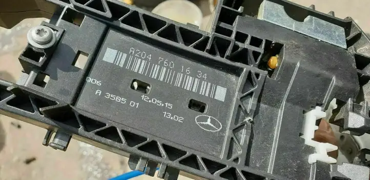 Mercedes-Benz ML W166 (2012 - 2017) A2047303035 Замок задней двери — фото 3