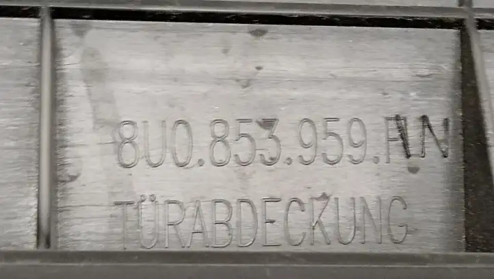 (2014 - 2018) 8U0853959F Молдинг передней двери — фото 5