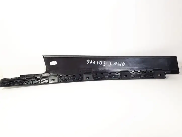 BMW 1 F20 F21 (2011 - 2019) 51337340628 Накладка стекла задней двери — фото 6
