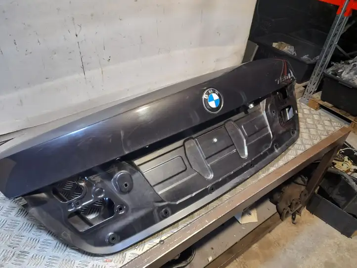 BMW 7 F01 (2008 - 2016) Крышка багажника — фото 1