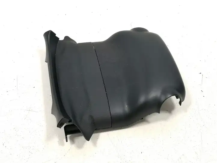 Kia Ceed (2012 - 2015) 84833A2000 Обшивка рулевой колонки — фото 3