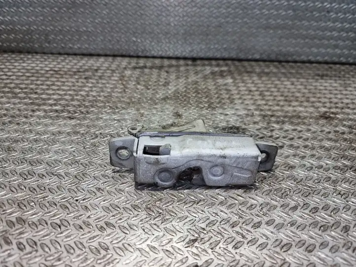 Mercedes-Benz Sprinter W906 (2006 - 2018) A9067301335 Замок раздвижной двери — фото 1