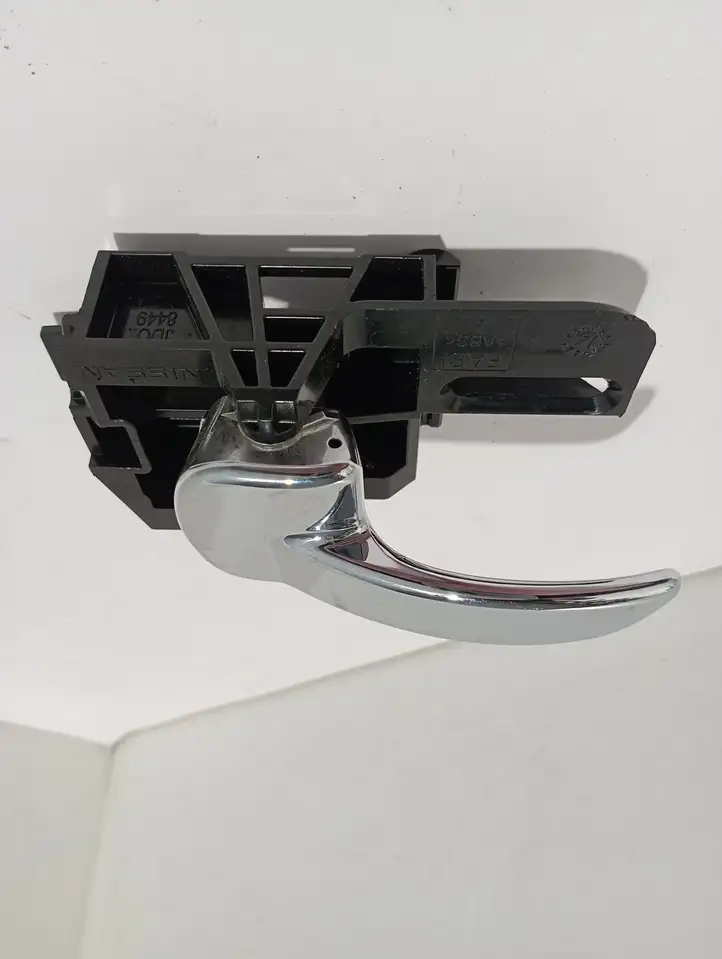 Nissan Qashqai (2006 - 2010) 80671JD08449 Внутренняя ручка задней двери — фото 1