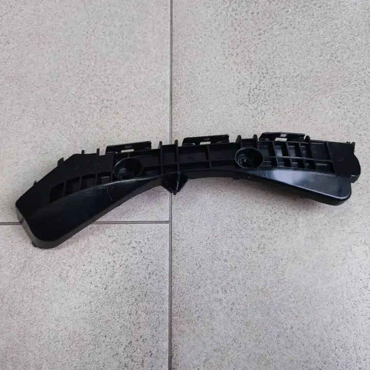 Toyota Auris 150 (2006 - 2012) 5257502070 Кронштейн заднего бампера — фото 1