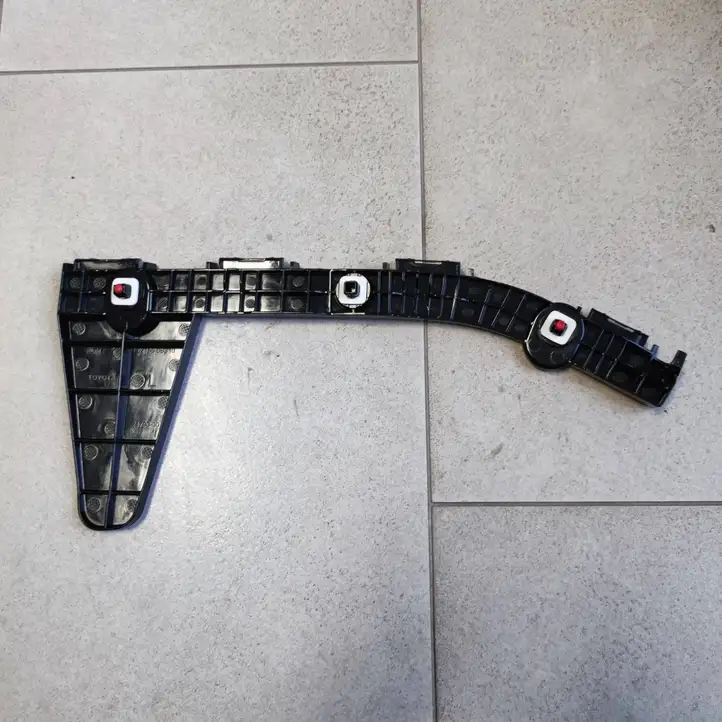 Toyota Sienna XL40 IV (2021 - ) 5215608010 Кронштейн заднего бампера — фото 3