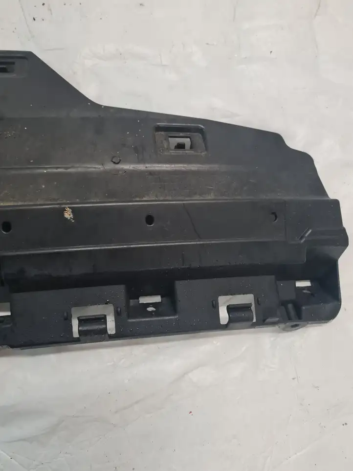 BMW 3 F30 F35 F31 (2012 - 2018) 7256921 Кронштейн заднего бампера — фото 2