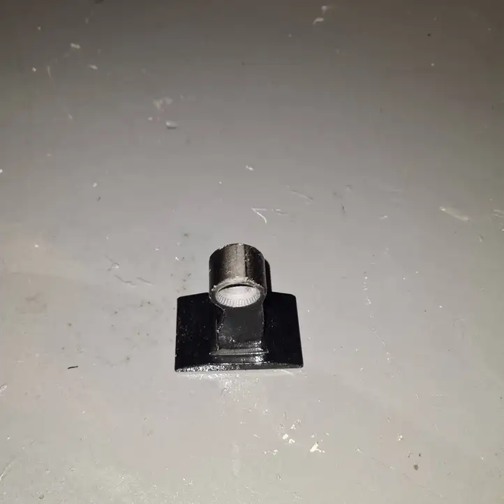 Mini Clubman F54 (2015 - 2019) 7246061 Верхняя петля задней двери — фото 1