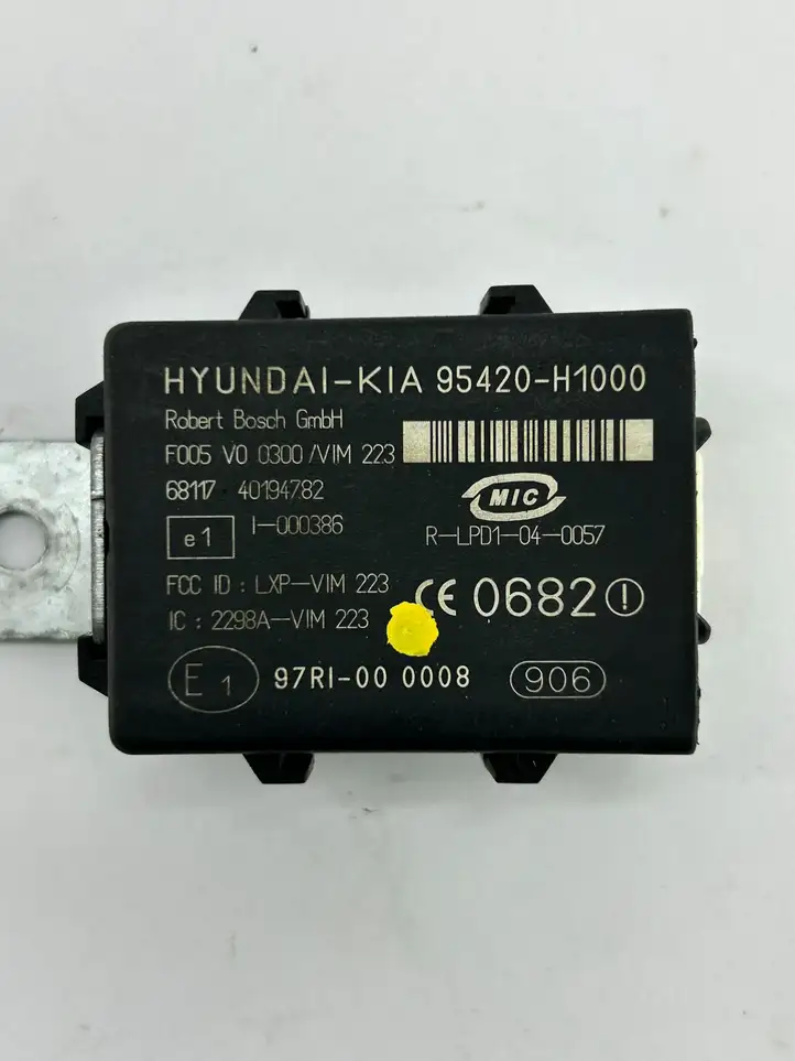 Hyundai Santa Fe (2005 - 2009) 95420H1000 Блок иммобилайзера — фото 2