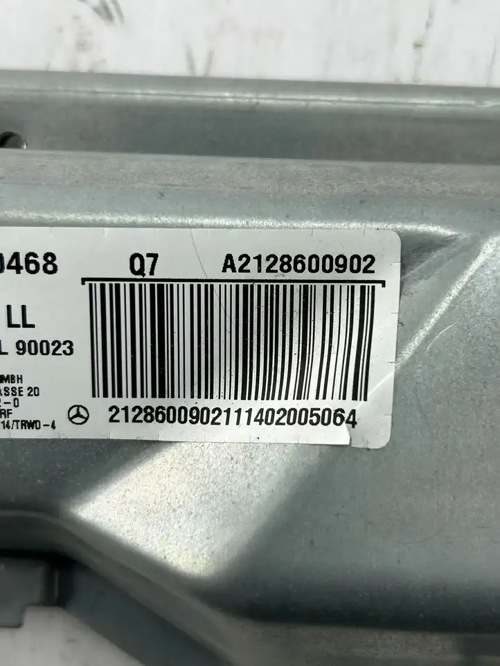 Mercedes-Benz E W212 (2009 - 2016) A2128600902 Коленная подушка безопасности — фото 2