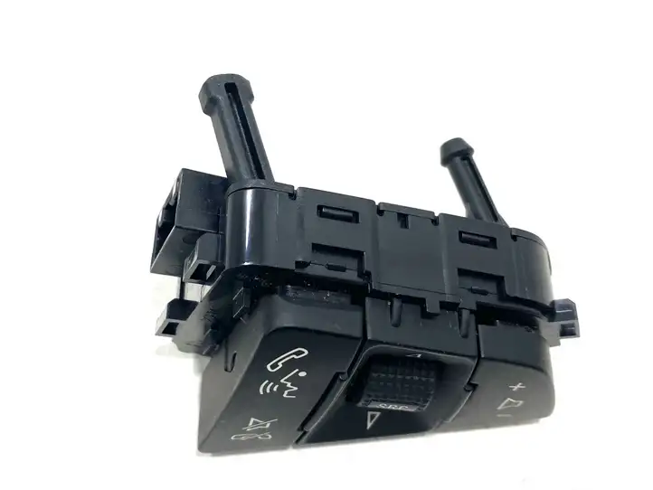 Chevrolet Volt I (2010 - 2015) 22756619 Кнопки на рулевом колесе — фото 5