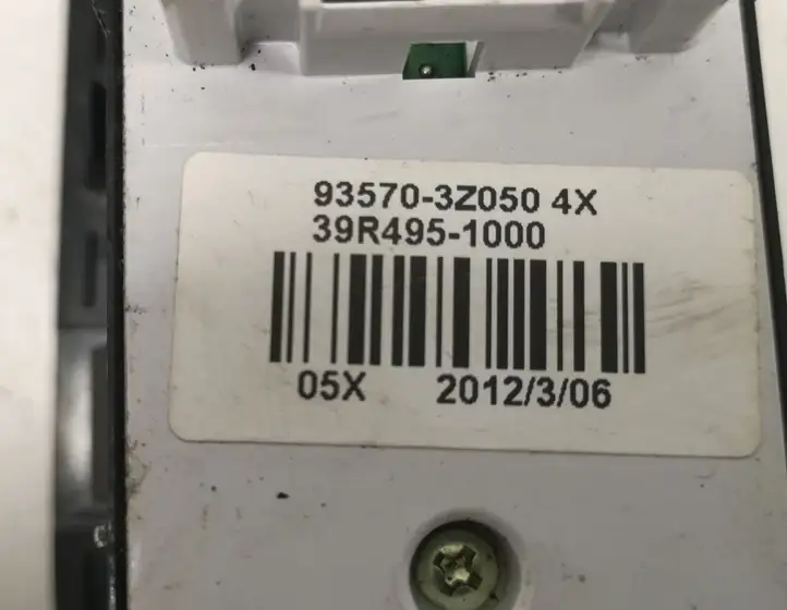 Hyundai i40 (2011 - ) 39R4901410 Блок кнопок стеклоподъемников — фото 3