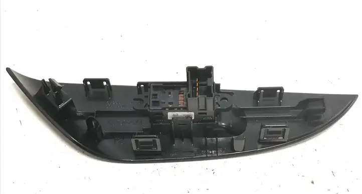 Nissan Leaf I (ZE0) (2010 - 2017) 829603NLOA Блок кнопок стеклоподъемников — фото 3