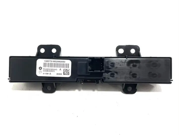 Dodge Journey (2007 - 2011) P04602562AG Включатель аварийных фонарей — фото 3