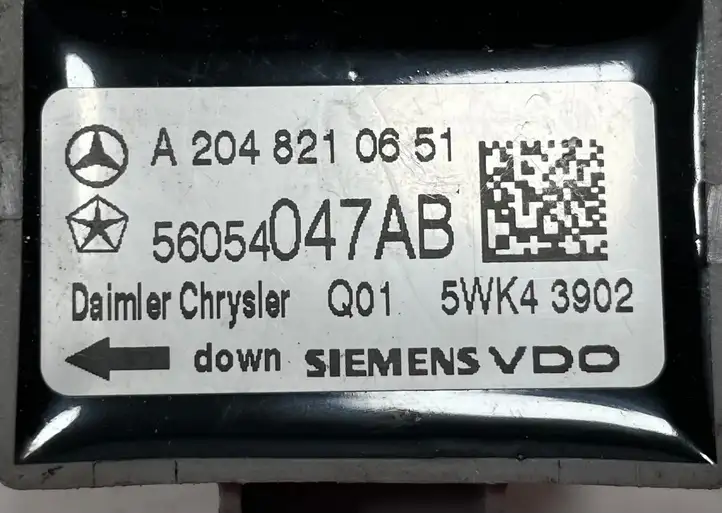 Dodge Journey (2007 - 2011) A2048210651 Датчик удара SRS — фото 2