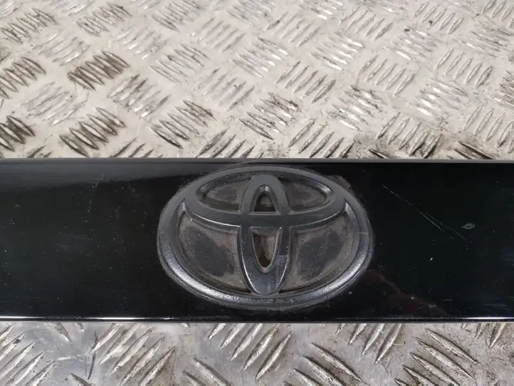 Toyota GT 86 (2012 - ) C10010069 Подсветка номера — фото 3
