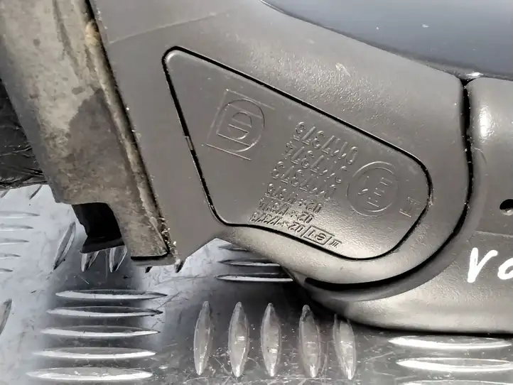 Volvo S40, V40 (2000 - 2004) 32277 Боковое зеркало с электроприводом — фото 3