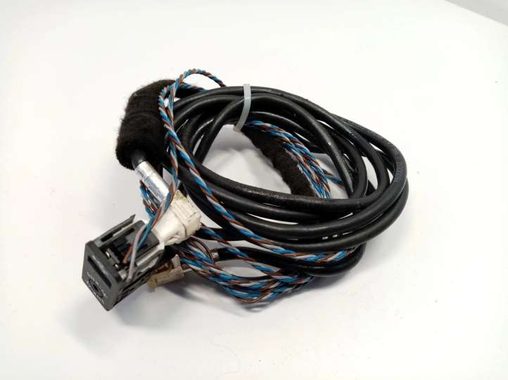 9229246 BMW 4 F32 F33 USB jungtis