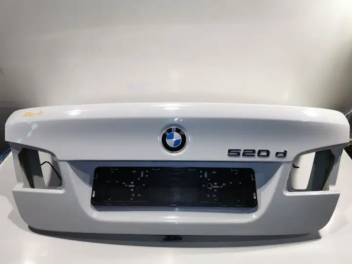 BMW 5 F10 F11 (2009 - 2016) Крышка багажника — фото 4