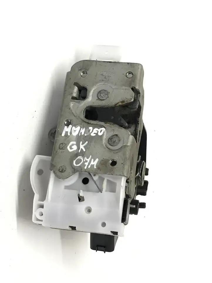 Ford Mondeo Mk III (2000 - 2007) 2S4AA26413EB Замок задней двери — фото 5