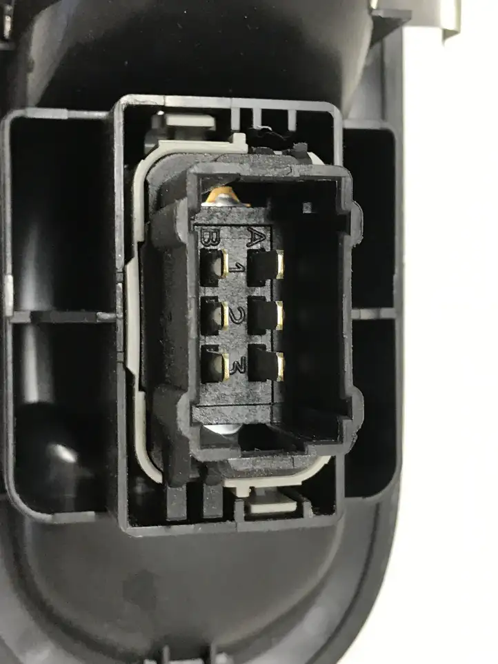 Renault Twingo II (2007 - 2014) 8200356517B Кнопка стеклоподъемников — фото 5