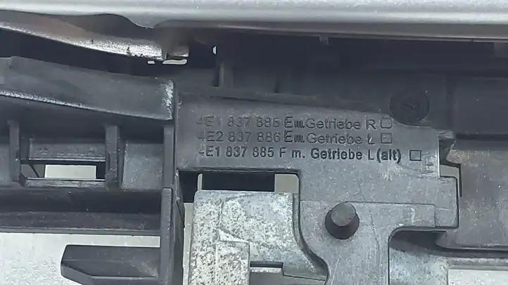Audi A8 S8 D3 4E (2002 - 2005) 4E1837885 Наружная ручка задней двери — фото 2