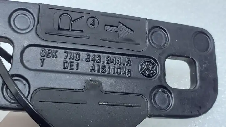 Volkswagen Sharan (2010 - 2015) 7N0843844A Ограничитель двери — фото 4