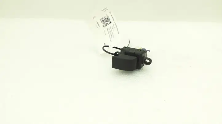 Mazda 3 II (2011 - 2013) B32H66370 Кнопка стеклоподъемников — фото 2