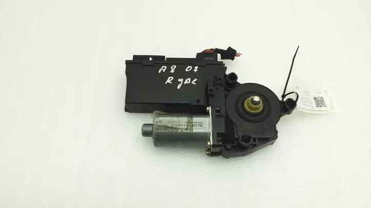 Audi A8 S8 D3 4E (2002 - 2005) 0130821765 Стеклоподъемник задней двери — фото 1