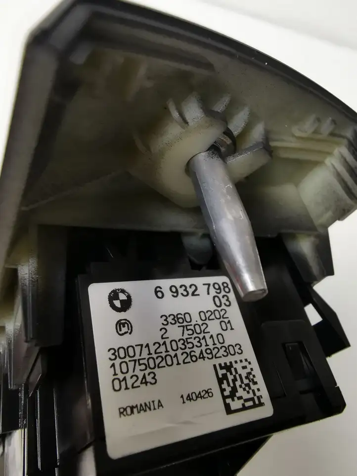 BMW 3 E92 E93 (2005 - 2014) 6932798 Включатель фонарей — фото 3